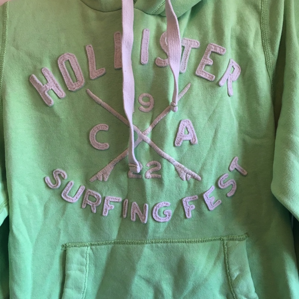 lime green hollister pull over hoodie